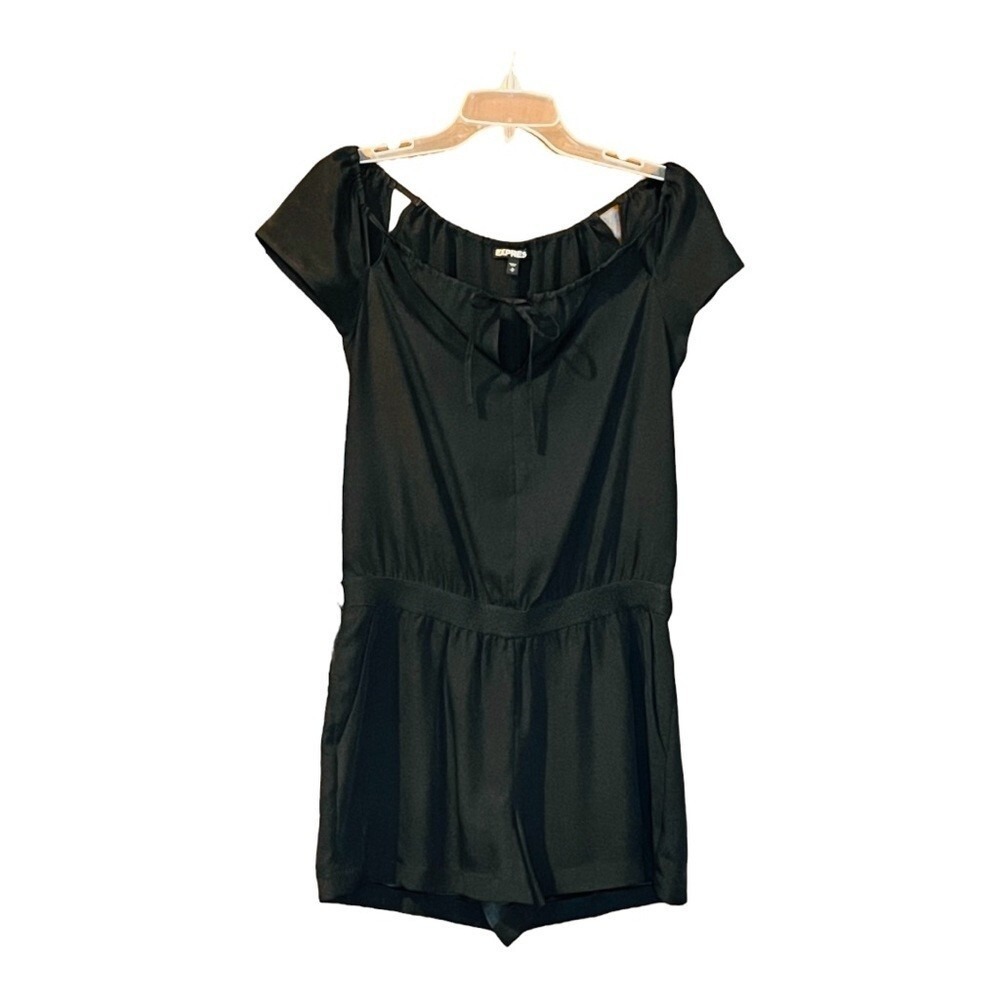 Express Romper Women Small Black Off Shoulder Tie Neck Elastic Waist Pockets‎